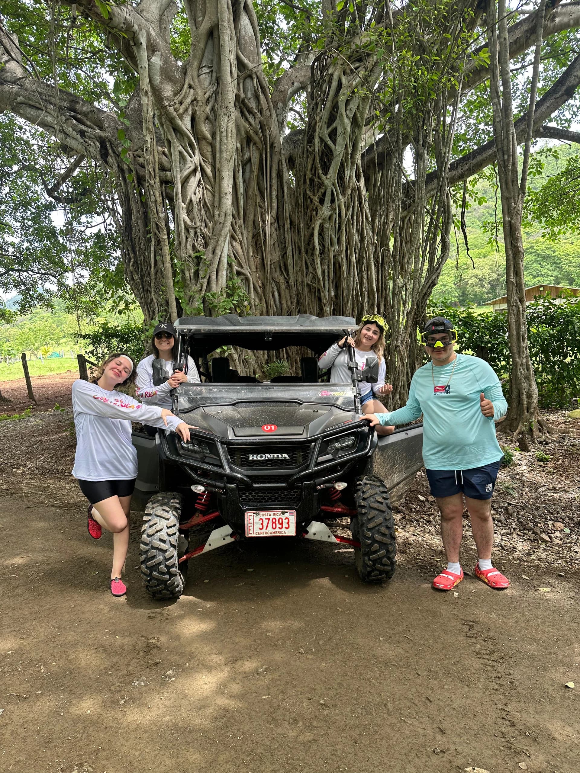 What to wear on an off-road tour in Costa Rica